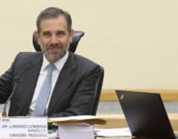 INE se Lanza Abiertamente Contra AMLO Instruye a Consejeras, Consejeros y  Secretario Ejecutivo a Presentar Recursos Legales Para Contrarrestar La Reforma Electoral