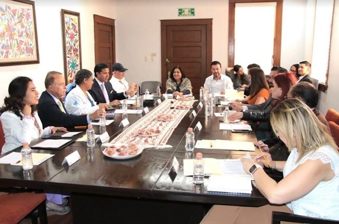 Avanza Patronato del DIFH Con Acuerdos y Donativos Para Grupos Prioritarios