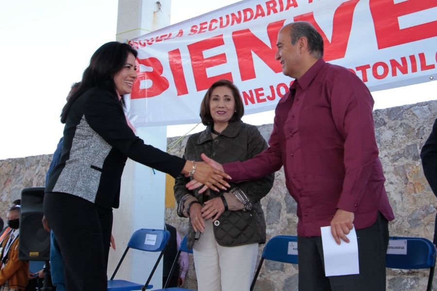 “Acompañamiento educativo y soluciones concretas, compromiso de la administración de Julio Menchaca”: Natividad Castrejón