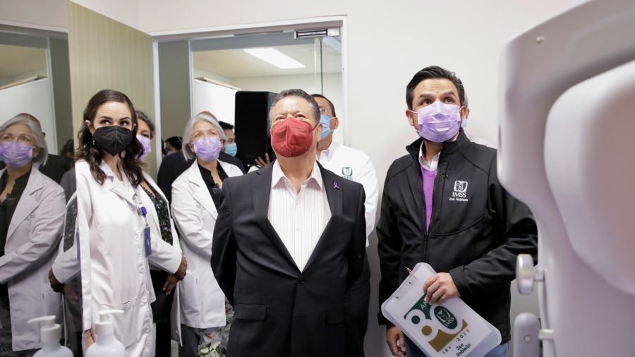 Menchaca Salazar Supervisa  Funcionamiento del Hospital General de Zona Núm. 36