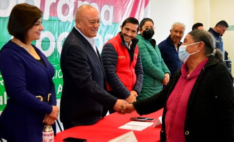 Presidencia Municipal y el Sistema DIF de Tulancingo Entregaron Dos Vehículos Nuevos Para Servicio de La Ciudadanía