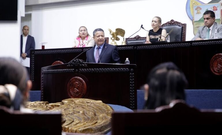 Altura De Miras Y Respeto Entre Poderes, Claves Para La Transformación De Hidalgo: JMS