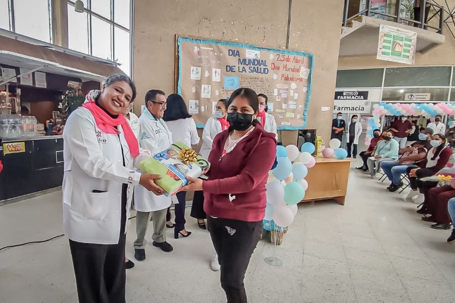 Inaugura SSH Club del Embarazo en Hospital de Apan