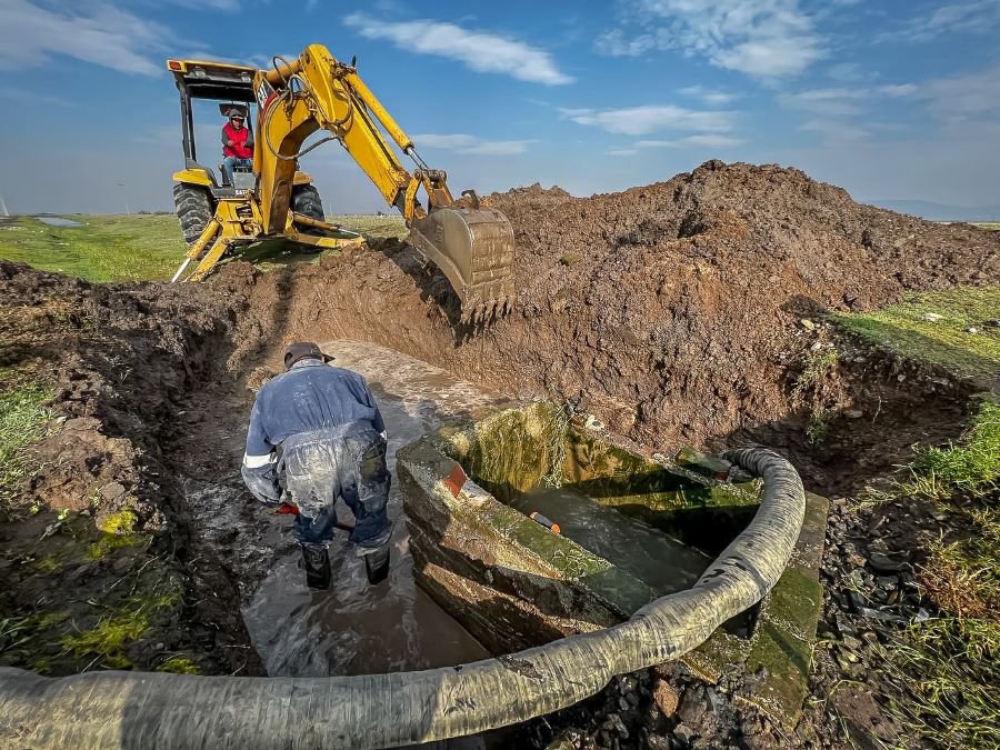 CAASIM Concluyó Los Trabajos de Mantenimiento en el  Acueducto Laguna, Beneficia a Villa de Tezontepec  y Mineral de la Reforma