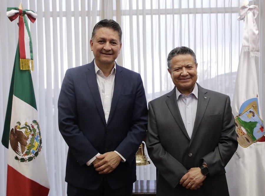 El Gobierno del Estado Revisa con  el IHIFE Resultados del Programa de Escuelas al 100