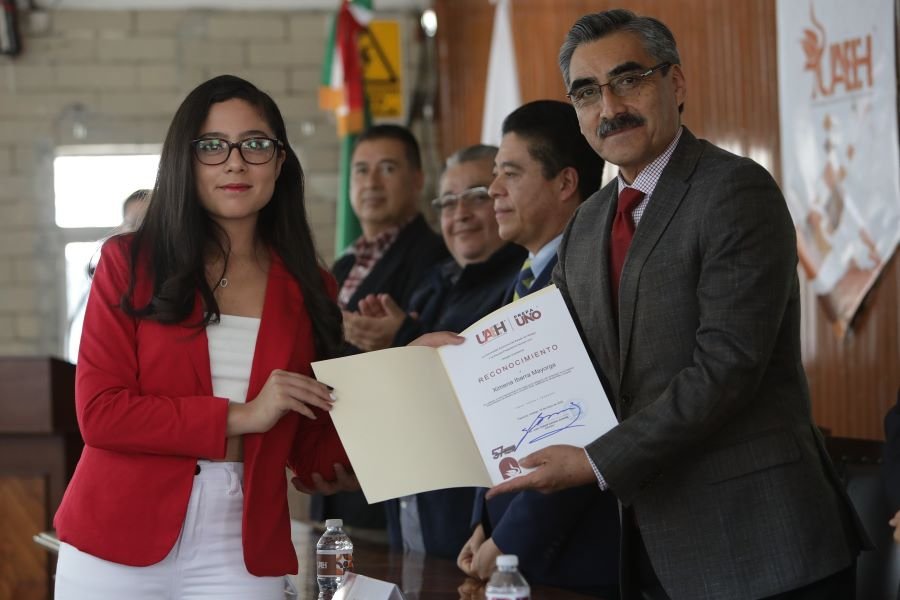 Preparatoria Número 1 cumple 57 años al servicio de las y los hidalguenses