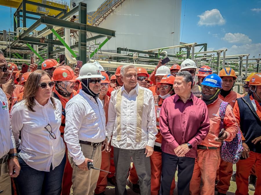 Presidente, Andrés Manuel López Obrador, Recorrido la Refinería Miguel Hidalgo