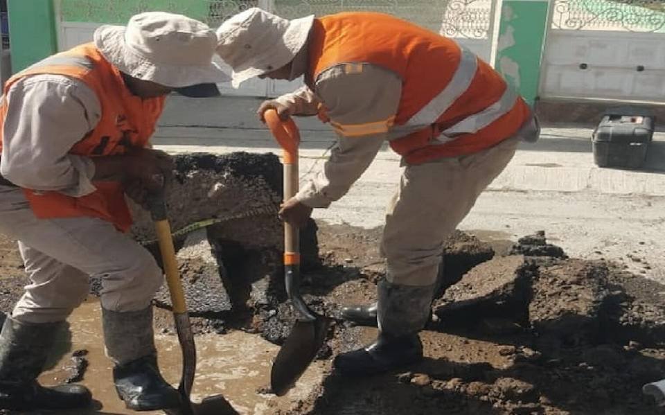 Agreden Deudores de la Caasim, Tres Sujetos en el Fraccionamiento San Javier de  Mineral de la Reforma
