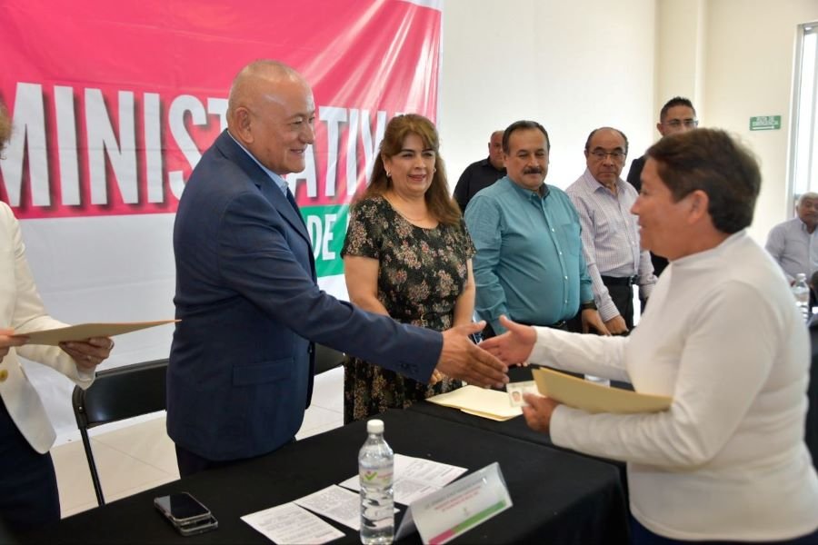 190 Tulancinguenses Recibieron Actas Corregidas Durante la Campaña Coordinada Entre Estado y Municipio.
