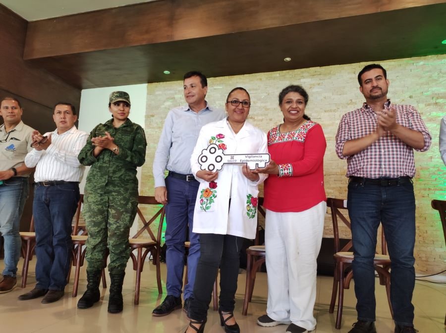 Culmina Capacitación de 17 Parteras de Xochiatipan