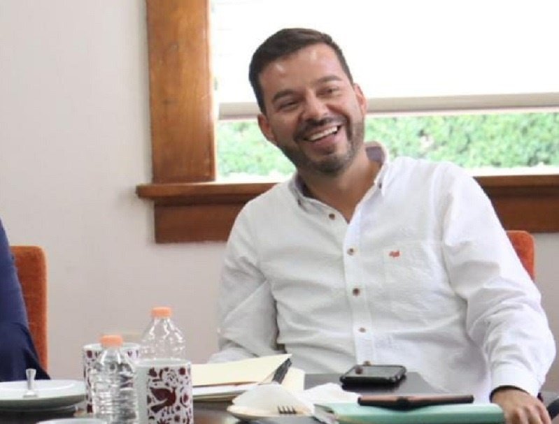 El Hospital del Niño DIF Forma Pediatras, Neonatologos Pediatrase Infectologos  desde 2015