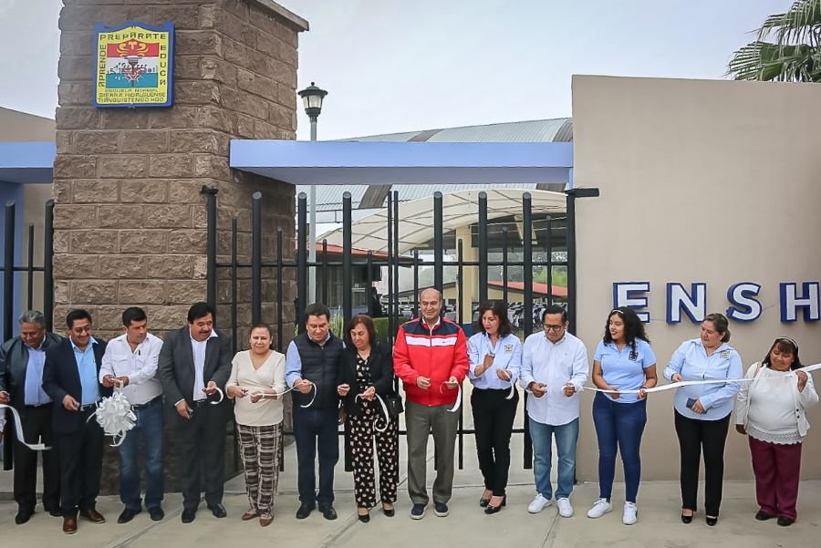 Entrega Gobierno de Hidalgo Más de 3 Millones 590 Mil Pesos en Apoyos a la Escuela Normal Sierra Hidalguense