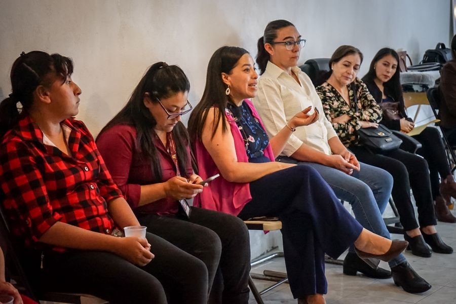 IHM da Seguimiento a Redes De Mujeres en Colonias