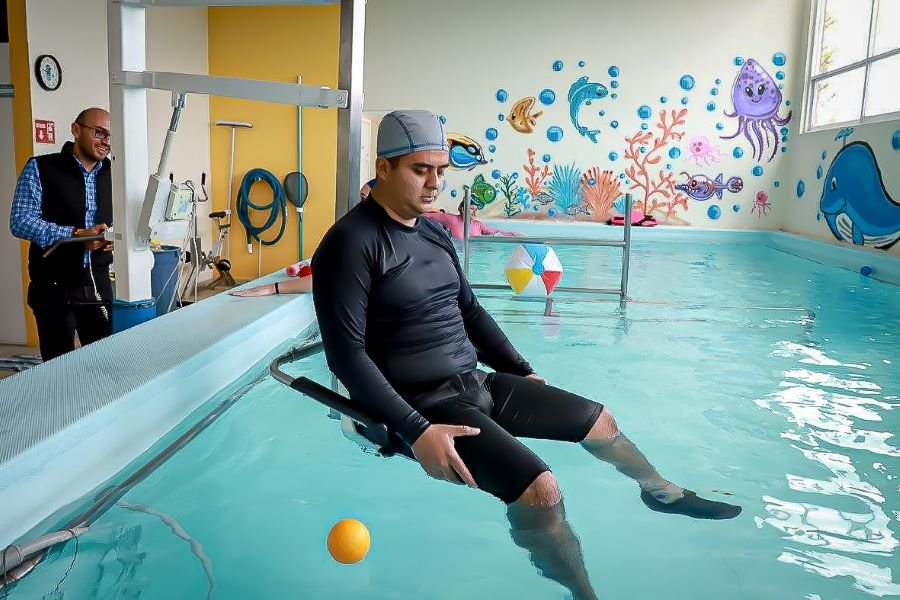 Rehabilita DIFH Tanque Terapéutico en Santiago Tulantepec