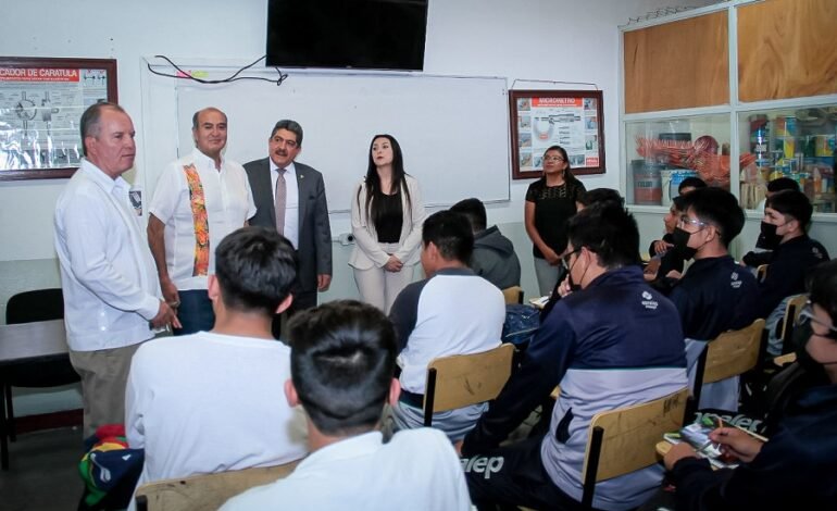 Visitan Autoridades Educativas Instalaciones del plantel Tizayuca de Conalep