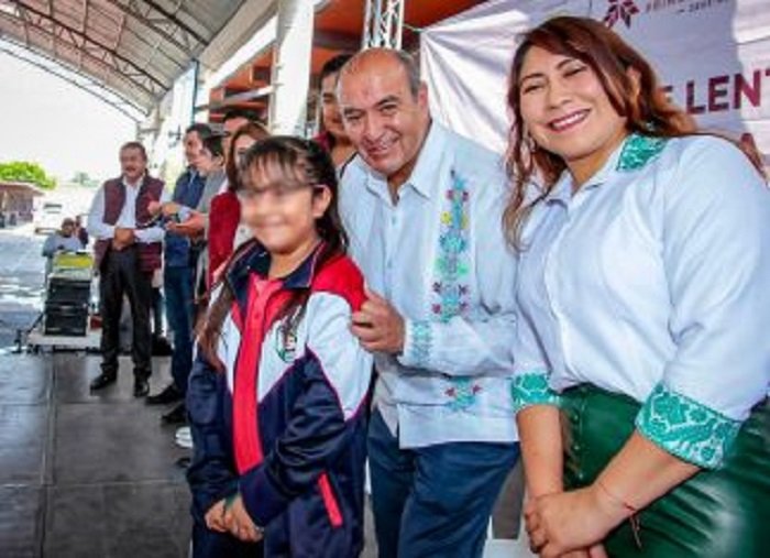 Apoya la SEPH Con Lentes a Estudiantes del Valle del Mezquital Con el programa “Ver bien para aprender mejor”