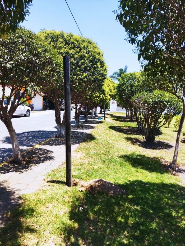 Fue Iluminada Área Verde en Rinconada La Morena y También Se Balizó