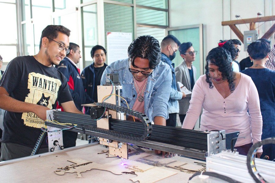 La UTVAM Amplía Su Oferta Educativa