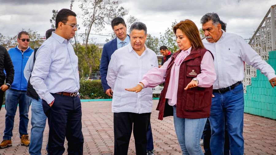 Menchaca Salazar Supervisa Rehabilitación del Parque de los Hombres Ilustres