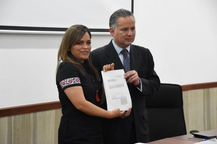 Presentan diputada y PGJH iniciativa de ley para el Combate a las Operaciones con Recursos de Procedencia Ilícita