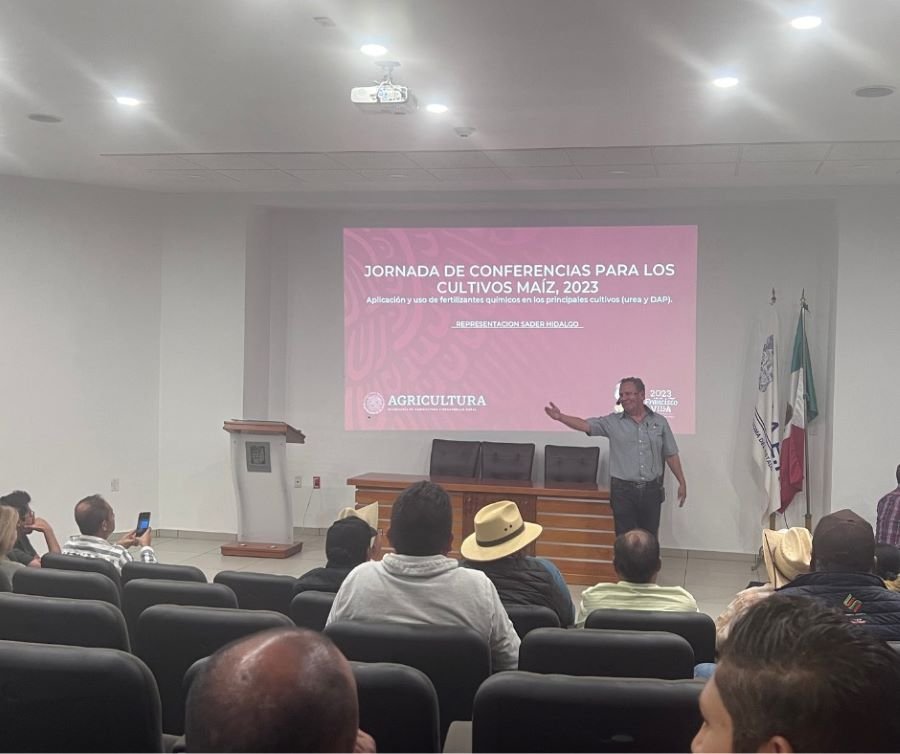 Se realizó en UAEH Seminario Sobre Fertilidad de Suelo