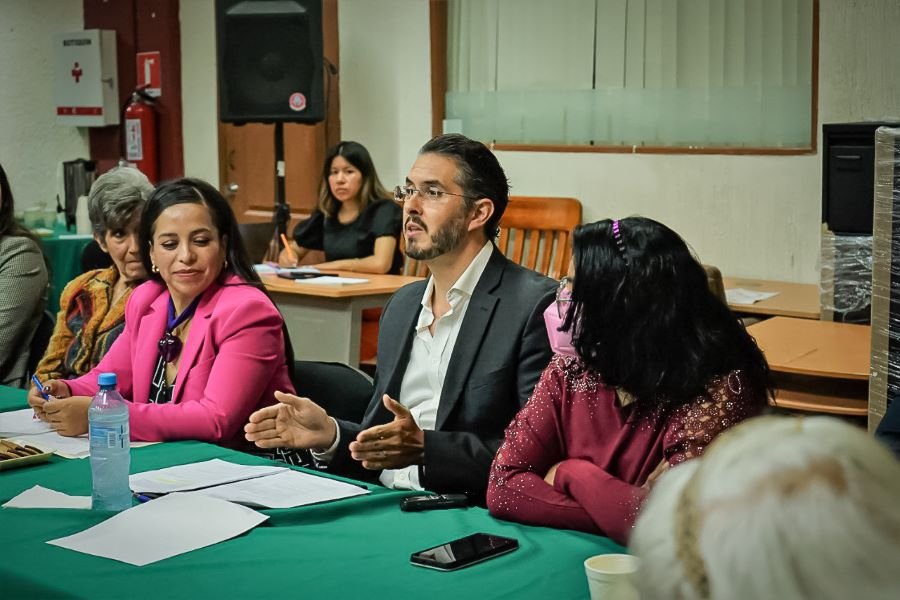 Actualizan Marco Normativo del IHM y Estrategias de Participación Política de Las Mujeres