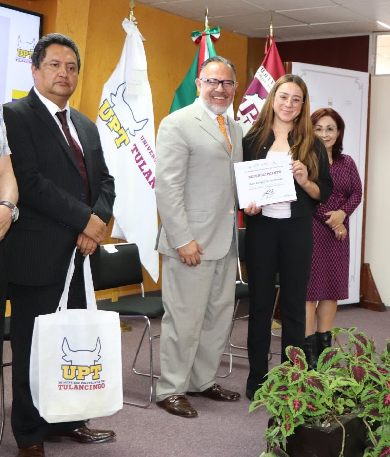 Fortalecen movilidad internacional en la UPT