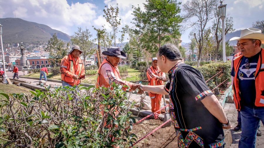 Gobernador Realiza Supervisión en Obras de Rehabilitación en el Parque de los Hombres Ilustres