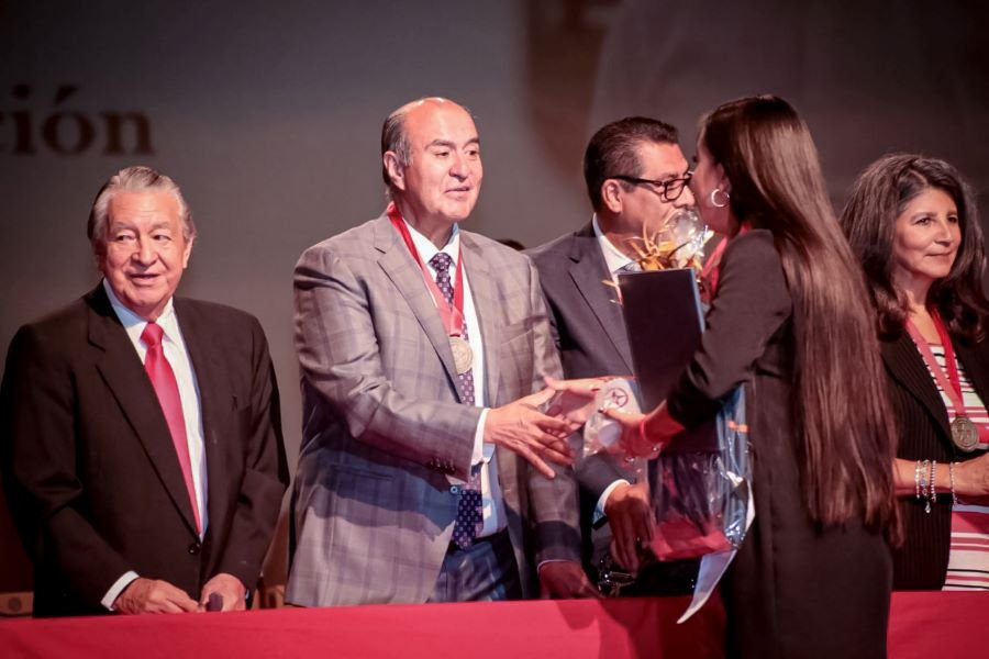 Realiza CREN Benito Juárez ceremonia de graduación de la generación 2019-2023