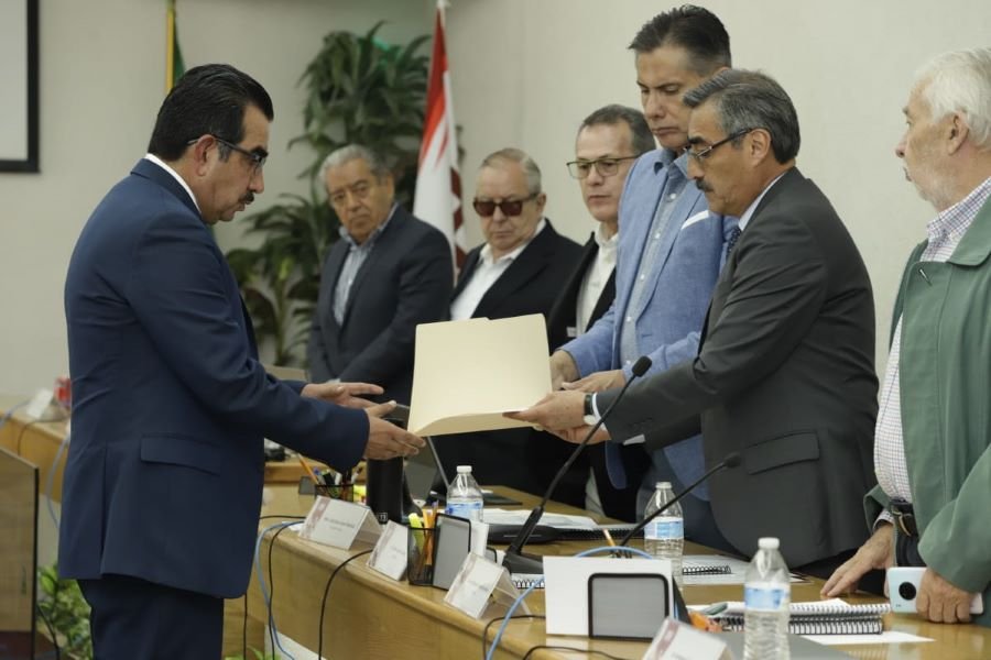 Se registran Aspirantes a Dirigir Unidades Educativas de la UAEH