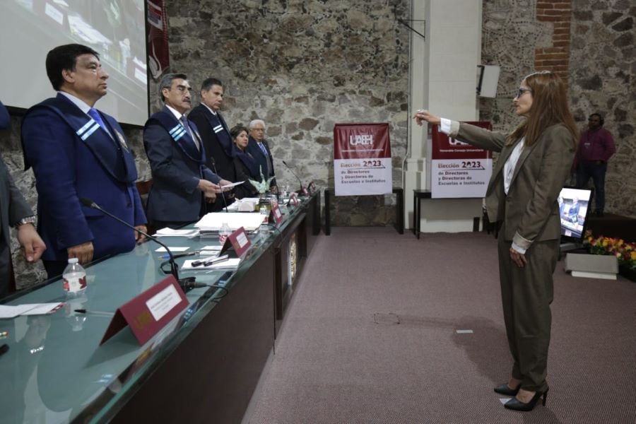 Toman Protesta Nuevos Directores de IDA, Prepa 4 y Superior de Huejutla