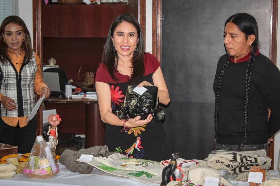 Artesanas y Artesanos del Pabellón la de Feria de Pachuca, Listos Para Comenzar