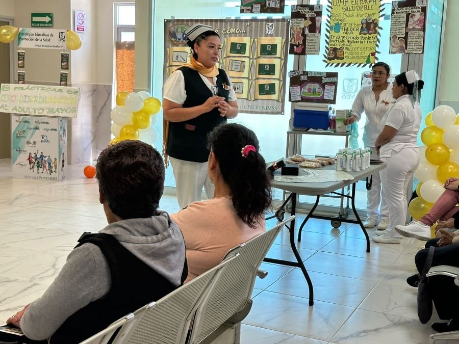 Brinda IMSS Hidalgo talleres para el cuidado de la salud a personas mayores en UMF 18 de Tizayuca
