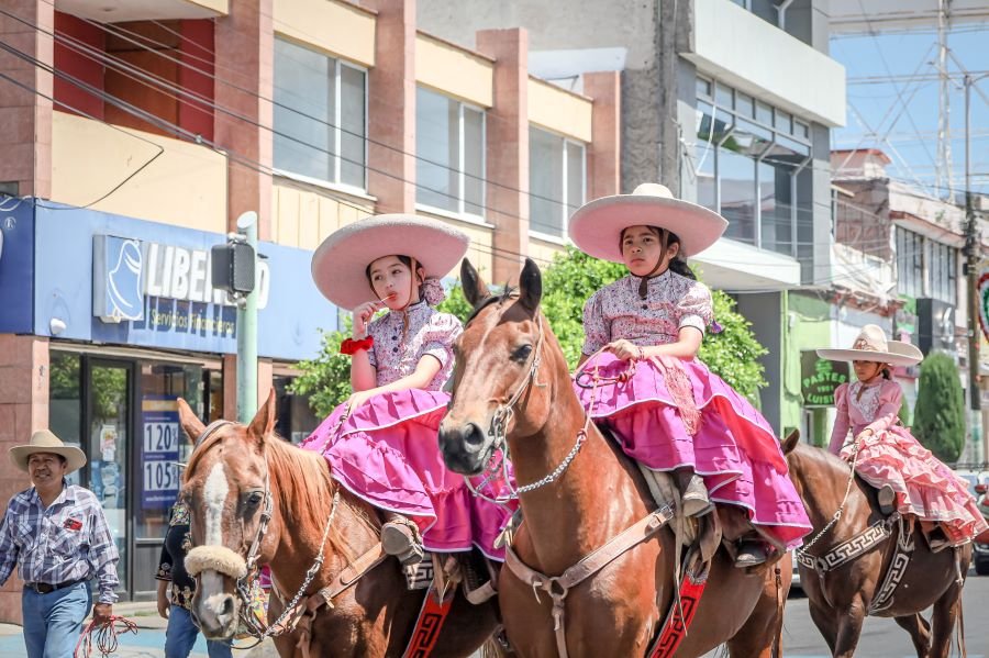 Celebran Día de la Charrería en la capital hidalguense