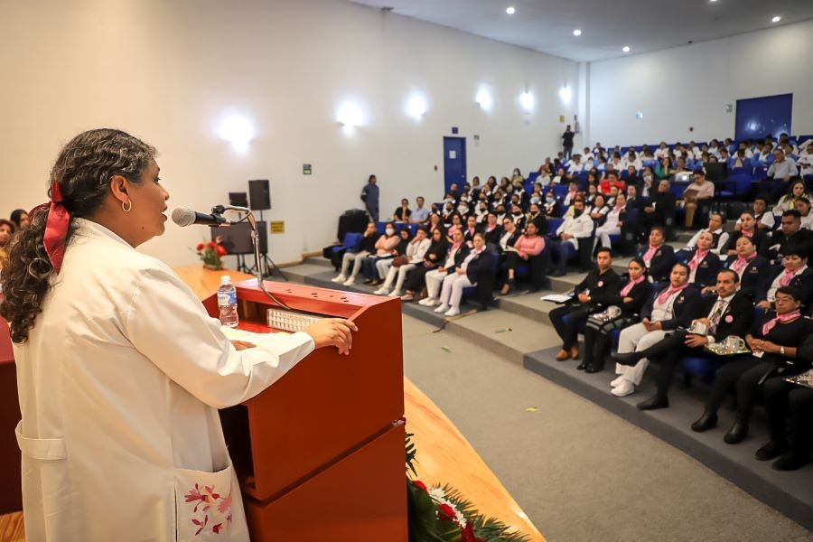 Conmemora Primer Año de Actividades Hospital Materno Infantil