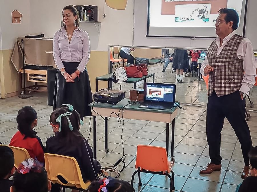 Imparte Proespa Pláticas de Concientización Proanimal