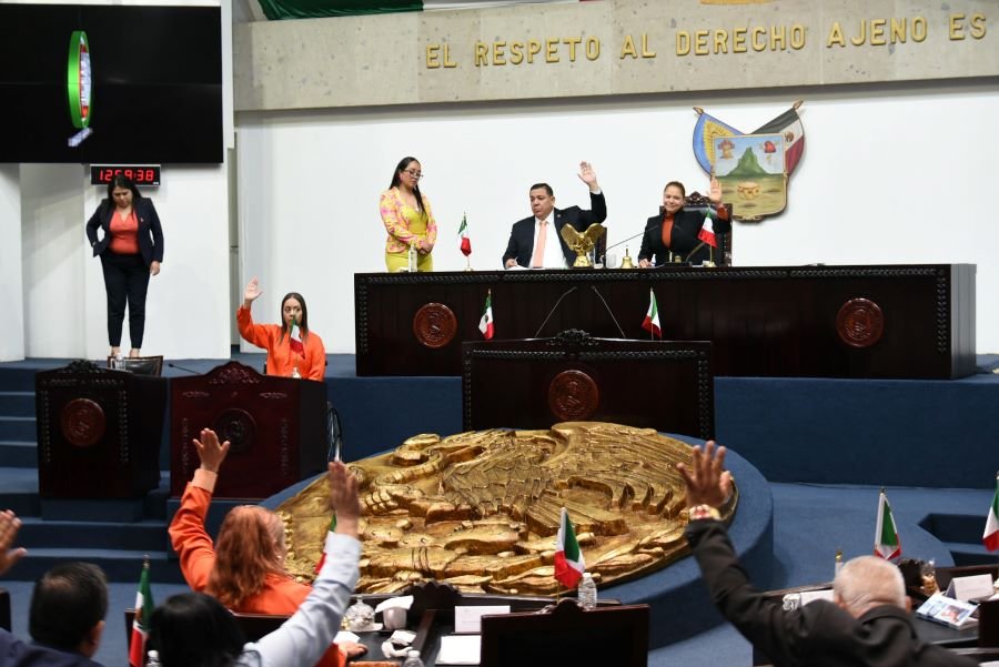 Iniciativas Legislativas Buscan Impulsar el Desarrollo de Hidalgo y Proteger a Víctimas de Violencia Familiar