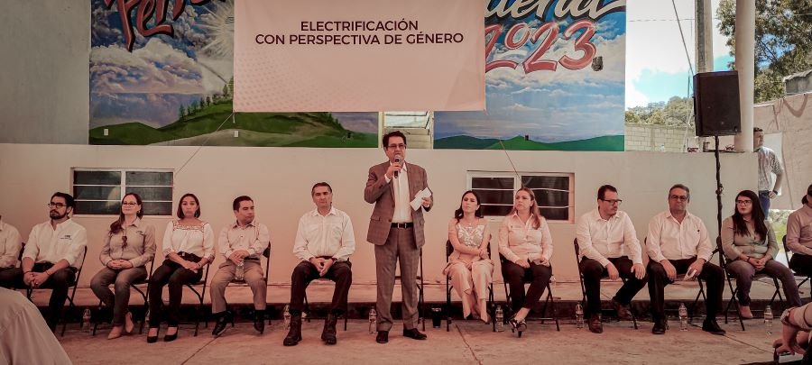 Llevan luz para apoyar a mujeres de comunidades marginadas en Hidalgo