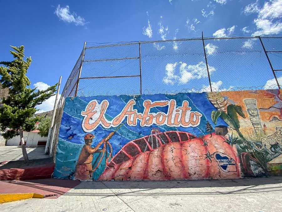 Restauran el Barrio Mágico El Arbolito donde se pintarán más de 500 fachadas y 60 murales artísticos