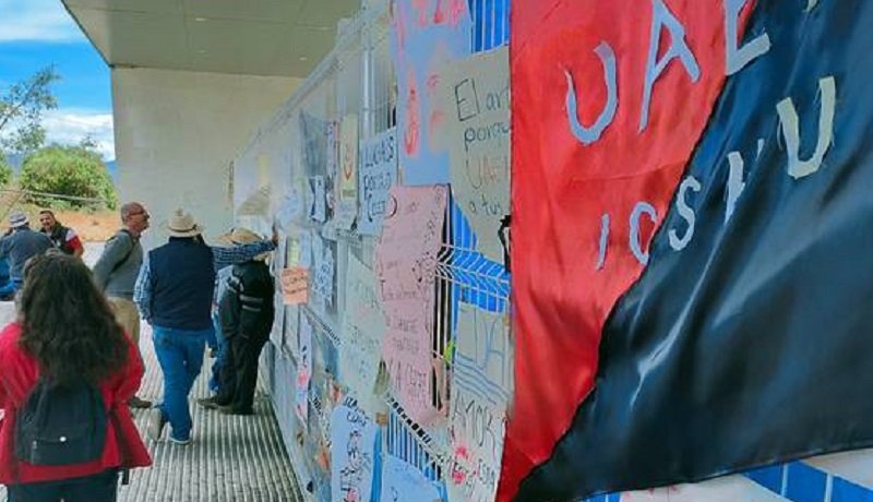 Acuerdan Estudiantes del ICSHu y la Directora  Ivonne Juárez Ramírez Convocar a Elecciones Extraordinarias Para Renovar la Sociedad de Alumnos