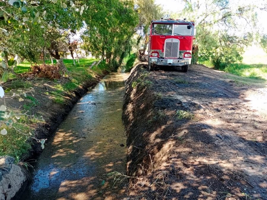 CAAMT Sigue Con La Limpieza de Drenes de Tulancingo -Se trabajó el dren Farías