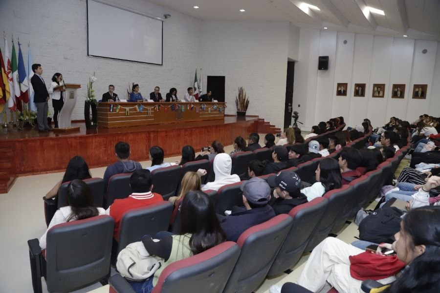 Inicia Congreso Nacional e Internacional de Estudiantes de Comercio Exterior en UAEH