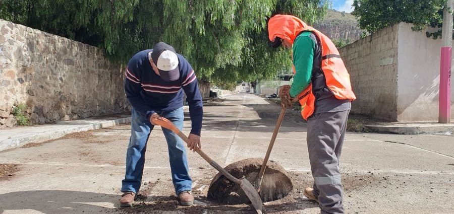 La Caamt Realiza Desazolve de Drenaje Constantemente