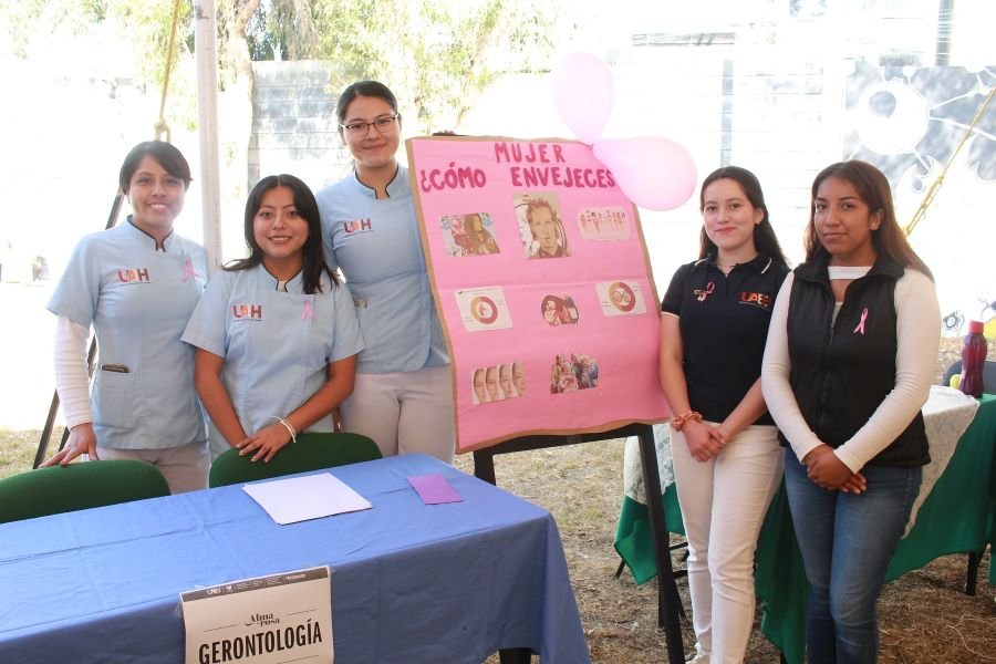 Se Realiza Feria de la Salud “Alma de rosa” Contra Cáncer De Mama