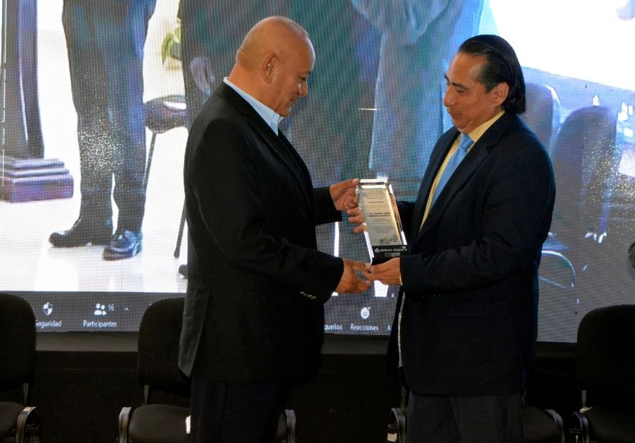 Alcalde Jorge Márquez Recibió Reconocimiento Por Impulsar La Ciberseguridad en Beneficio de La Sociedad