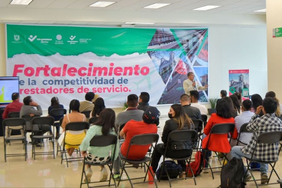 En Puerta Curso de Marketing Digital Para Servicios Turísticos en Tulancingo