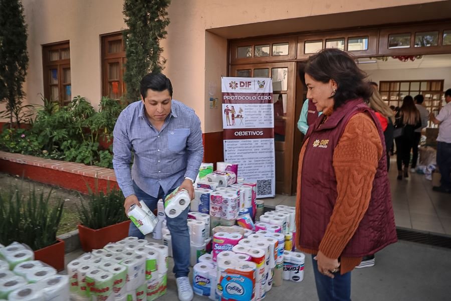Envía DIF Hidalgo a Guerrero, Primer Tráiler Con 12 Toneladas De Víveres