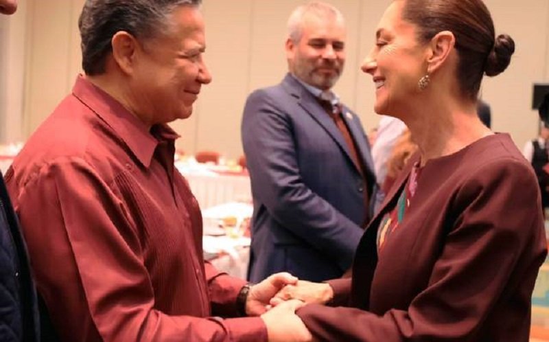 Julio Menchaca Abordo en Reciente Reunión con Claudia Sheinbaum el Problema Hídrico