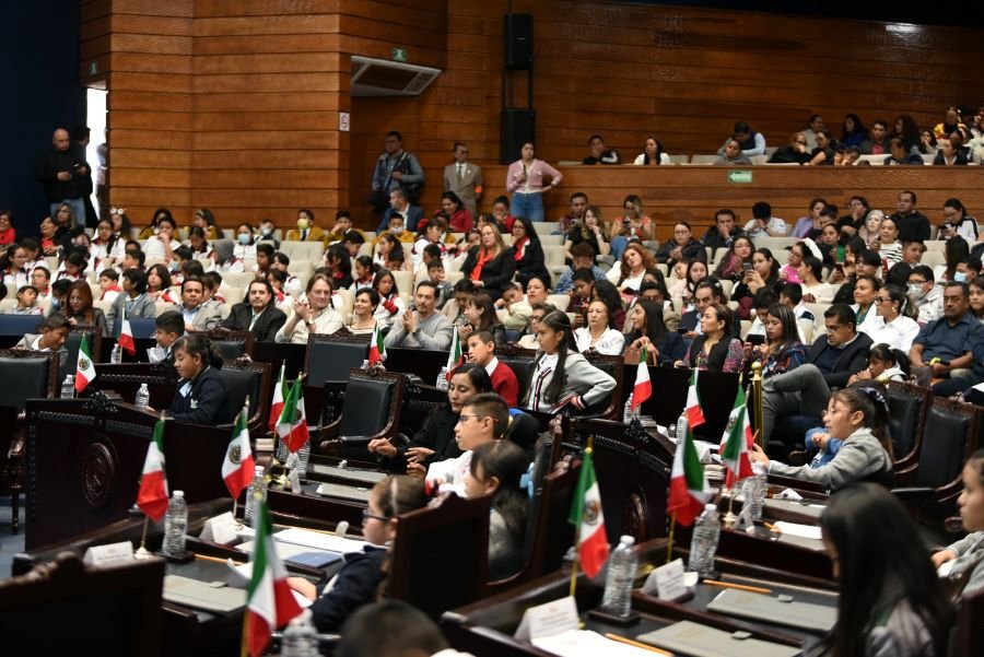 La Niñez de Hidalgo Eleva su Voz en 9no Parlamento Infantil