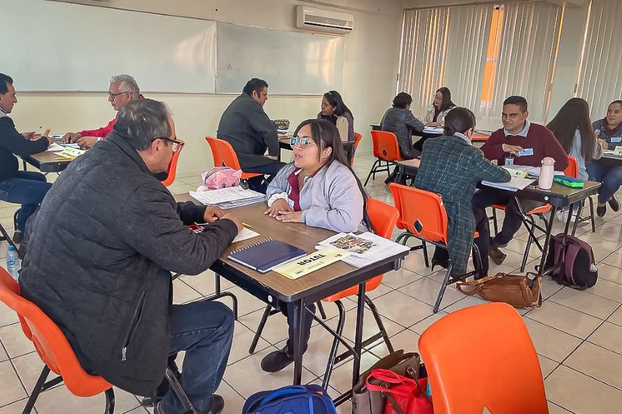 Participan ATPs de Telesecundaria en la Metodología de Relación Tutora de Conafe